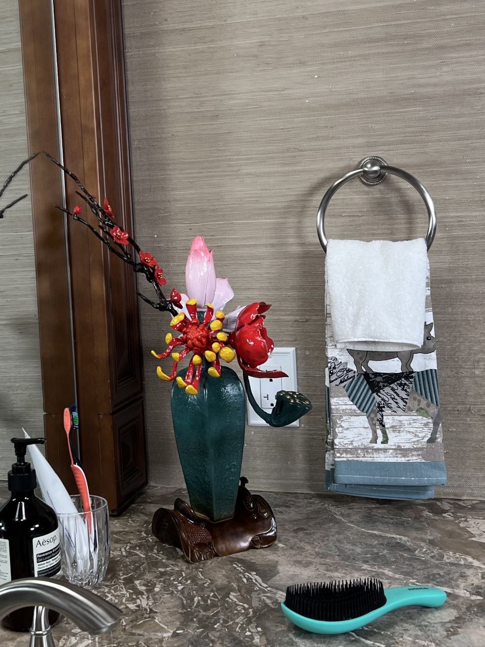 Colored brass statues vase "Four Seasons Peace Vase" Home Decor, Desktop Decor, High and gift