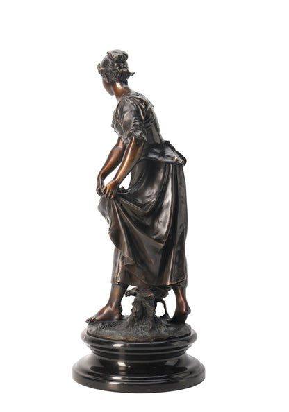 French Classical Sculpture - Woman with Chicks, Vintage Bronze Sculptures, Bronze Sculpture Art Deco, Home Decor Statue