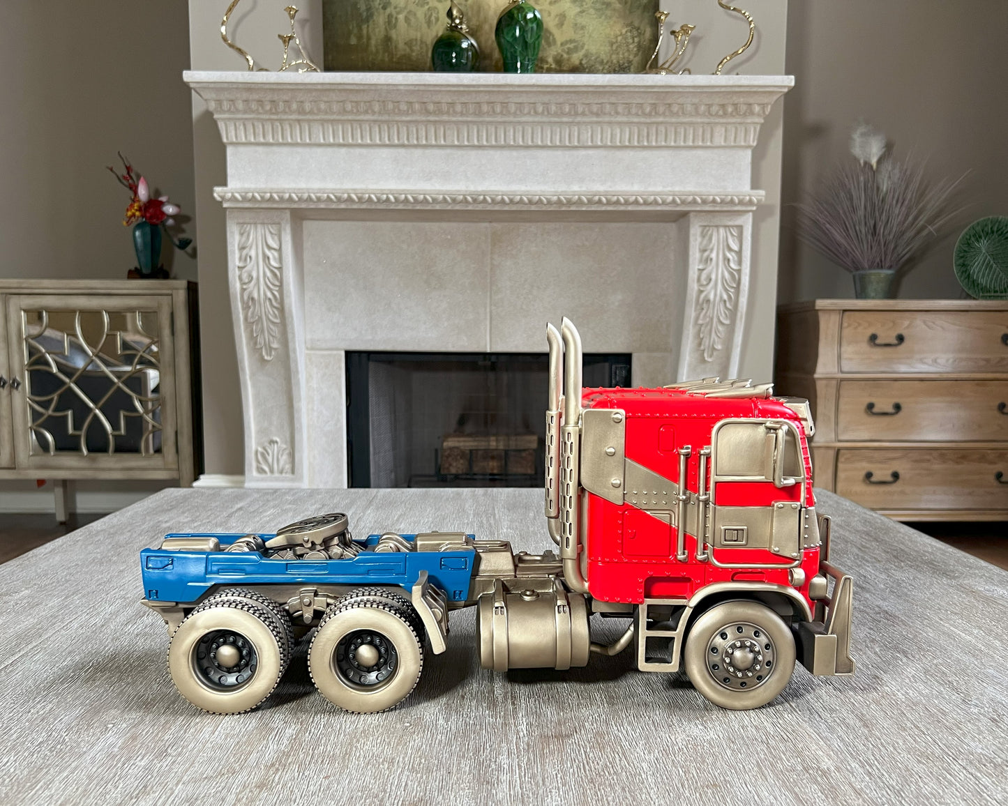 Transformers statues Sculpture: Optimus Prime (Truck Version) Classic Collectible, High end Toy, Home Decor, Colored brass Sculpture